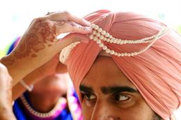 Glam Sikh Wedding Ceremony With Lovely Couple Portraits By Jonathan Cossu Photography