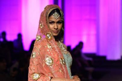 Aamby Valley Indian Bridal Fashion Week 2012 Meera & Muzaffar Ali