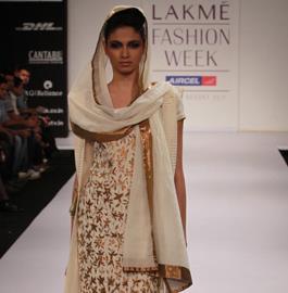 Lakme Fashion Week Summer 2011 – Debarun Mukherjee