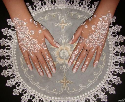 Mehndi and White Lace - Shaadi Love