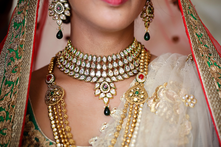 bridal jewels
