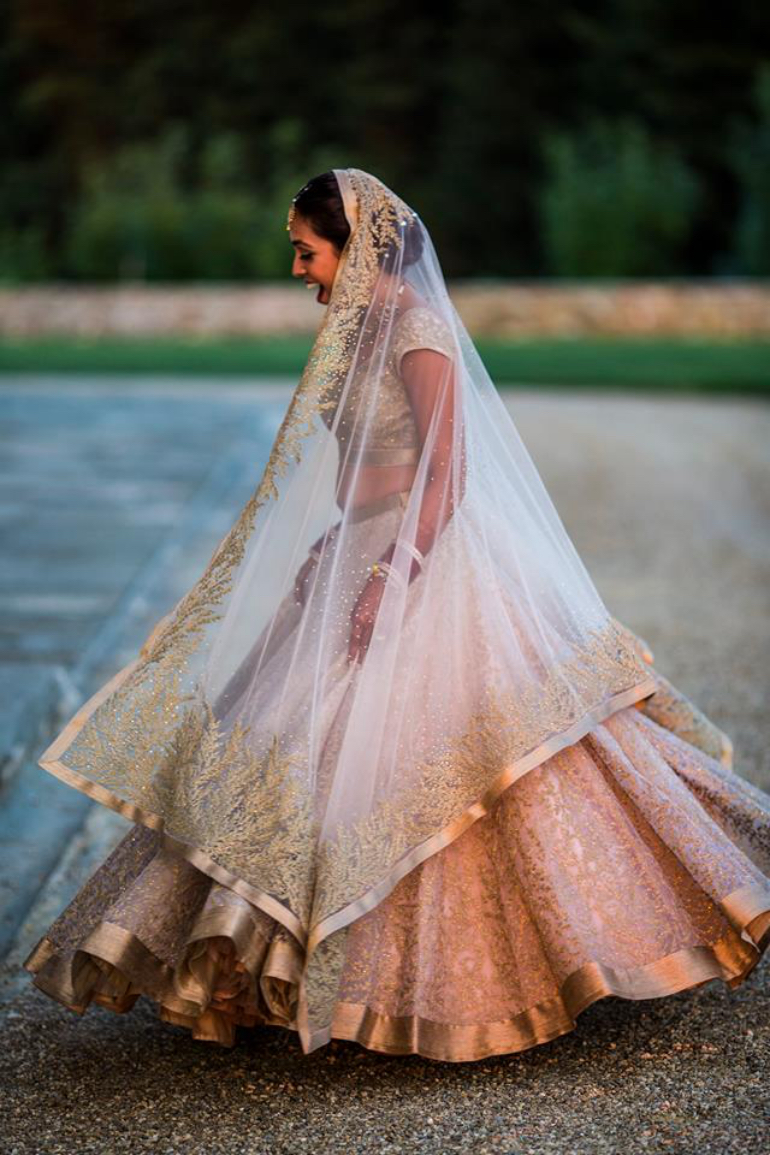 white dupatta - shantanu and nikhil