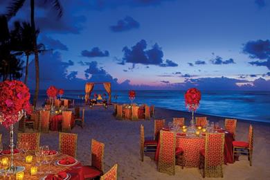 AMR_Hindu_WeddingReception_Beach_1A