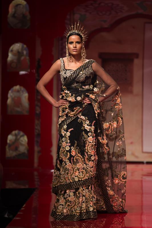 BMW India Bridal Fashion Week (IBFW) 2014 – Suneet Varma