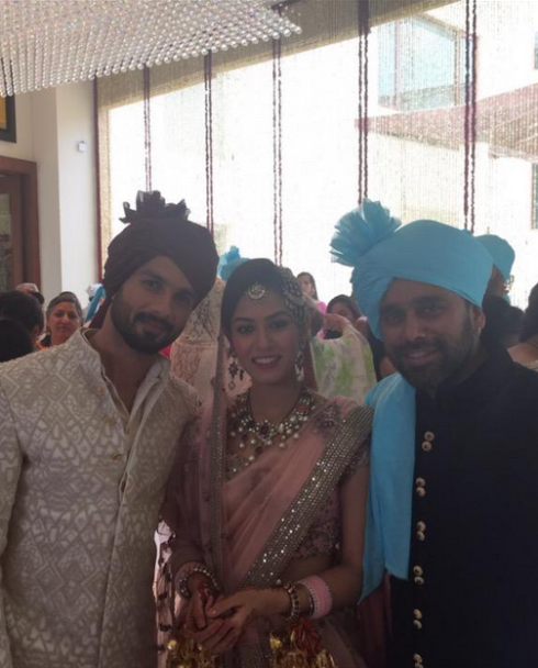 bosco-martis-congratulates-shahid-kapoor-and-mira-rajput-selfie-shahid-kapoor-wedding