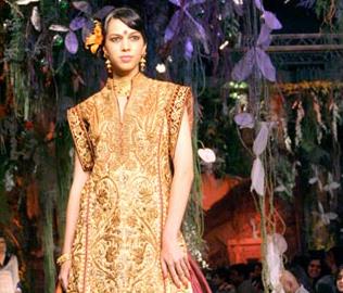 Aamby Valley India Bridal Fashion Week 2012- Tarun Tahiliani