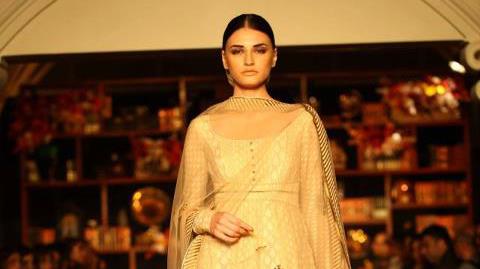 Indian Wedding Fashion by Tarun Tahiliani LFW S/S 2013