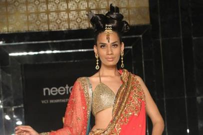 Aamby Valley Bridal Week 2011 – Neeta Lulla