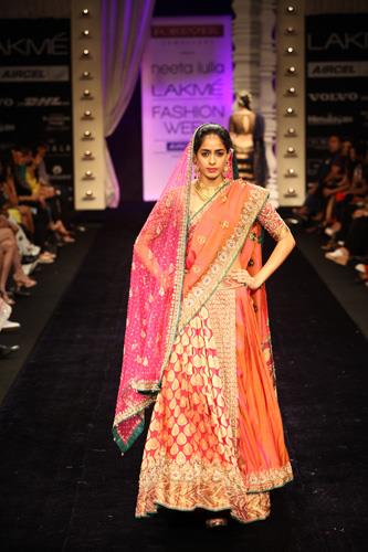 Neeta-Lulla23