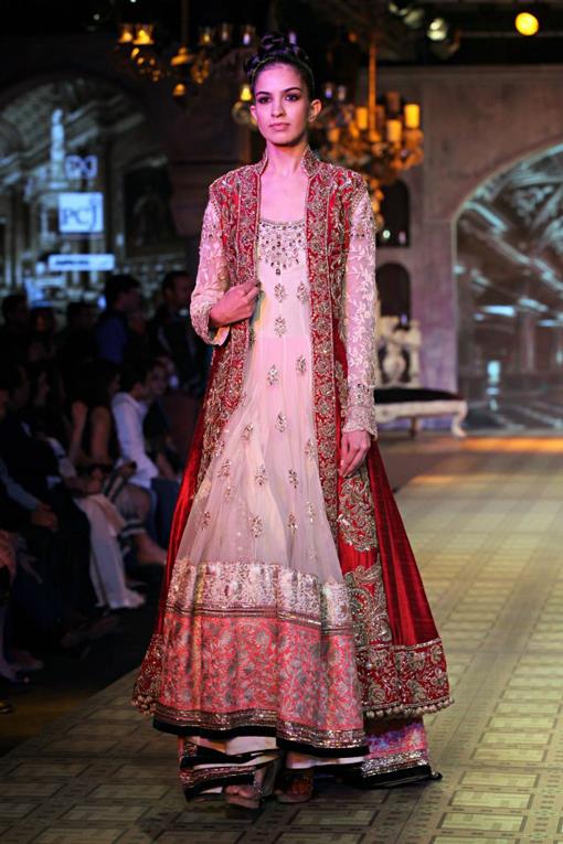 Manish Malhotra- Delhi Couture Week 2012