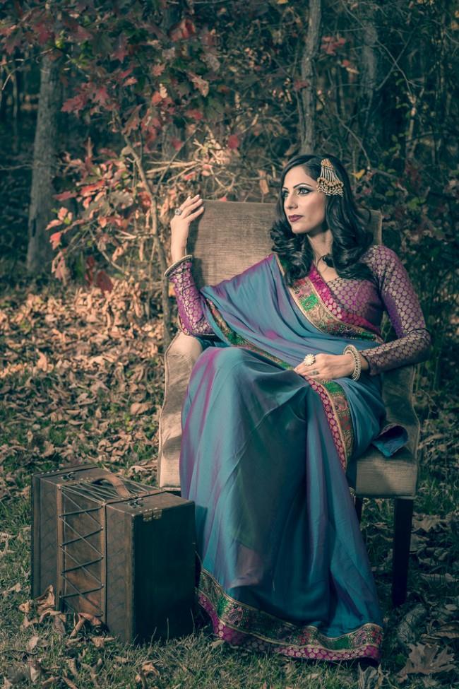 vintage insprired bridal shoot purple and blue sari