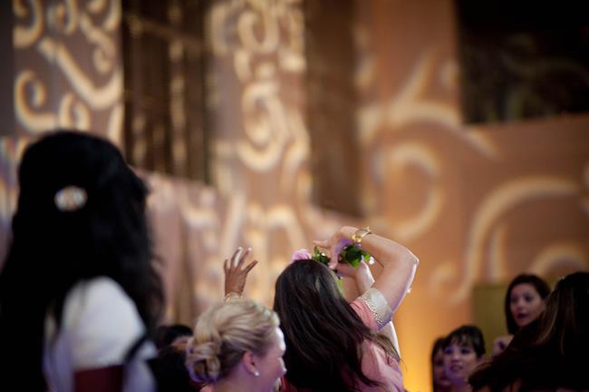 35a indian wedding bouquet toss