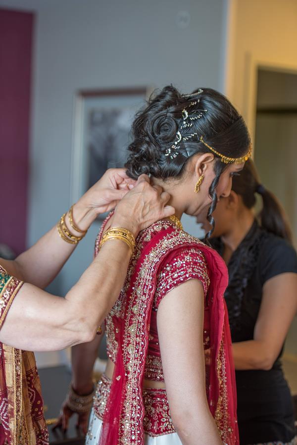 4a indian wedding getting dressed