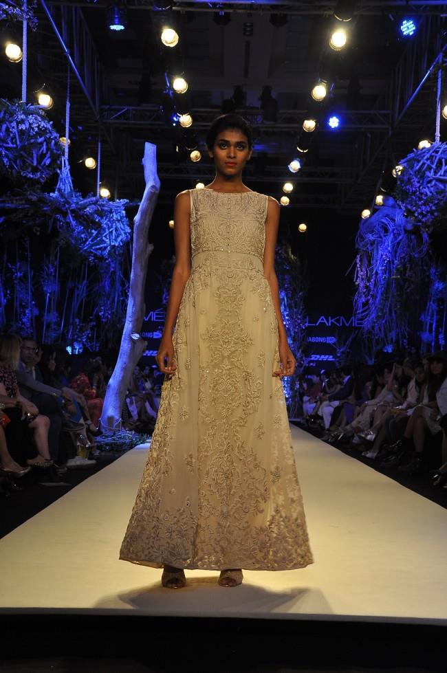 Lakme Summer Resort 2014 Manish Malhotra beige long white dress