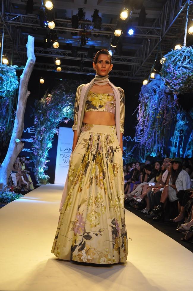 Lakme Summer Resort 2014 Manish Malhotra bold flower floral pattern lehnga