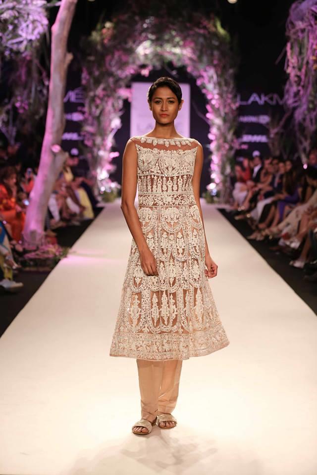 Lakme Summer Resort 2014 Manish Malhotra lace cream beige suit