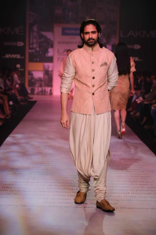 Shantanu & Nikhil Lakme Fashion Week Summer 2014 candy pink shervani