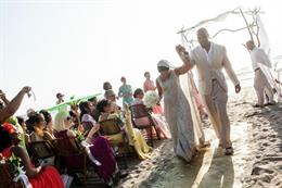 Costa Rica Indian Wedding by A Brit & A Blonde Photography