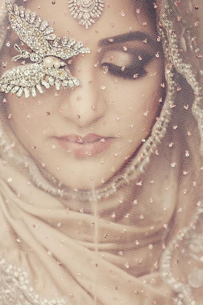 19a indian wedding bride portrait