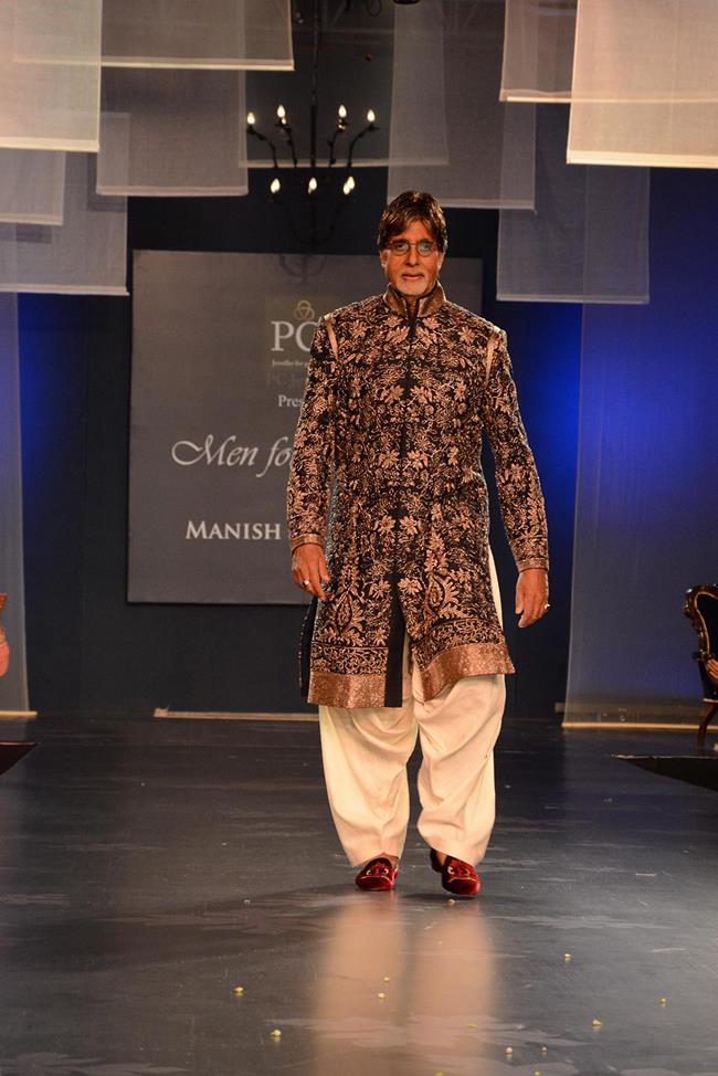 Manish Malhotra mens indian wedding fashion 1 Amitabh Bachchan