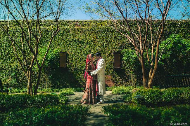 20a indian wedding outdoor portrait