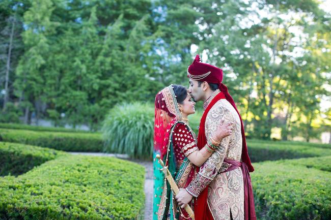 26a indian wedding bride and groom