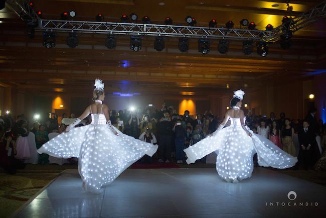 02-ritzcarltondifc-dubai-destination-wedding-reception-into-candid-photography-pr-163