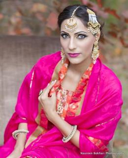 Retro Inspired Styled Indian Shoot by Naureen Bokhari Photography