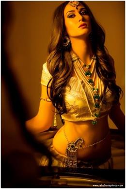 Chicago Indian Fashion Shoot by Featured Vendor Rahul Rana Photography